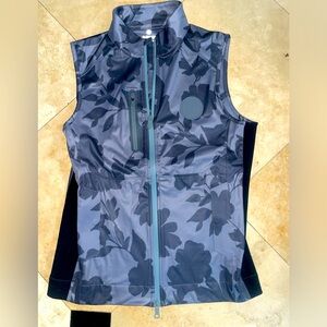 G FORE Women's Vest Size M